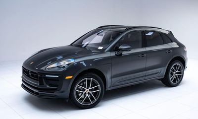 2026 Porsche Macan T