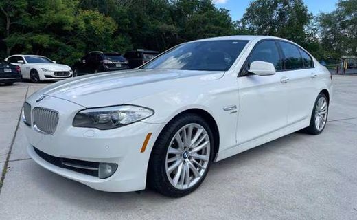 2011 BMW 550I