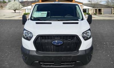 2024 Ford Transit LOW Roof