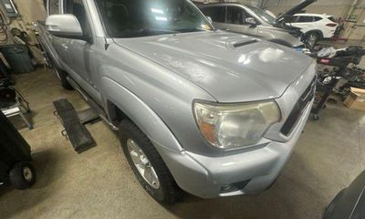 2012 Toyota Tacoma PreRunner