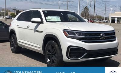 2022 Volkswagen Atlas Cross Sport 4Motion SEL R