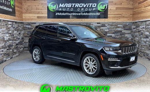 2022 Jeep Grand Cherokee Summit
