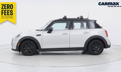 2023 Mini Hardtop 4 Door Hatchback