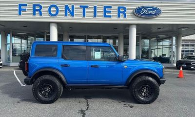 2026 Ford Bronco Badlands