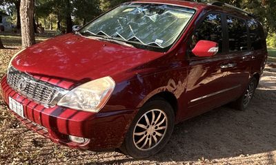 2012 Kia Sedona GLS