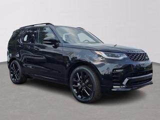 2026 Land Rover Discovery P360 Dynamic SE