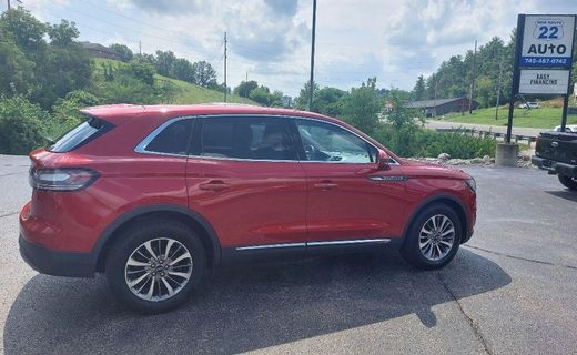 2020 Lincoln Nautilus Standard