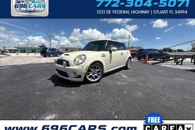 2010 Mini Cooper — a typically priced live listing