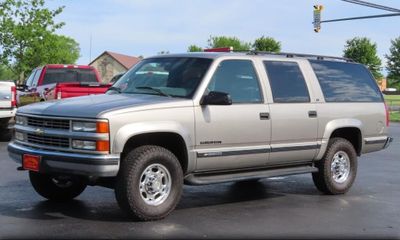 1999 Chevrolet Suburban K2500