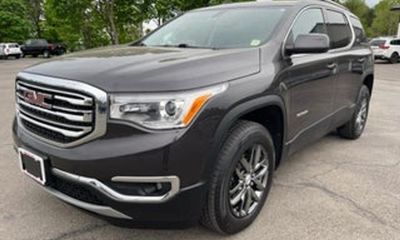 2015 GMC Acadia SLE 1