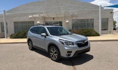 2018 Subaru Forester Premium ES