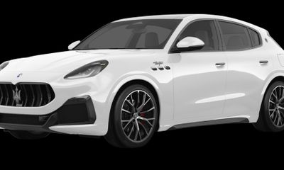 2026 Maserati Grecale Modena S TBC