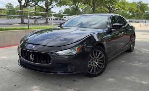 2017 Maserati Ghibli Base