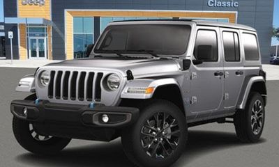 2023 Jeep Wrangler Sahara 4XE
