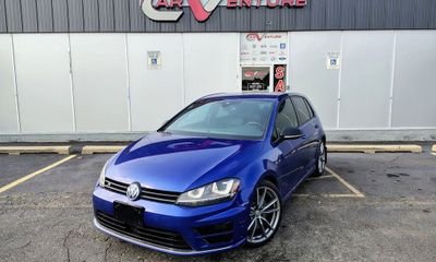 2017 Volkswagen Golf R Base