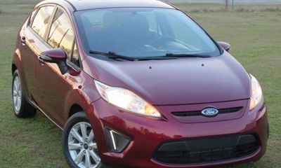 2013 Ford Fiesta SE