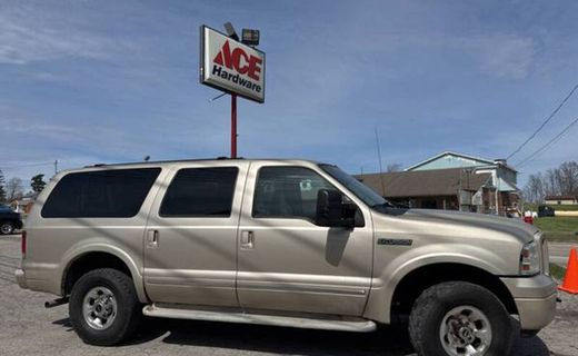 2005 Ford Excursion Limited