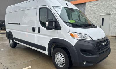2024 Ram Promaster 2500