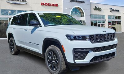 2026 Jeep Grand Cherokee L Base Laredo