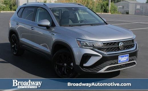 2022 Volkswagen Taos 4MOTION SE IQ