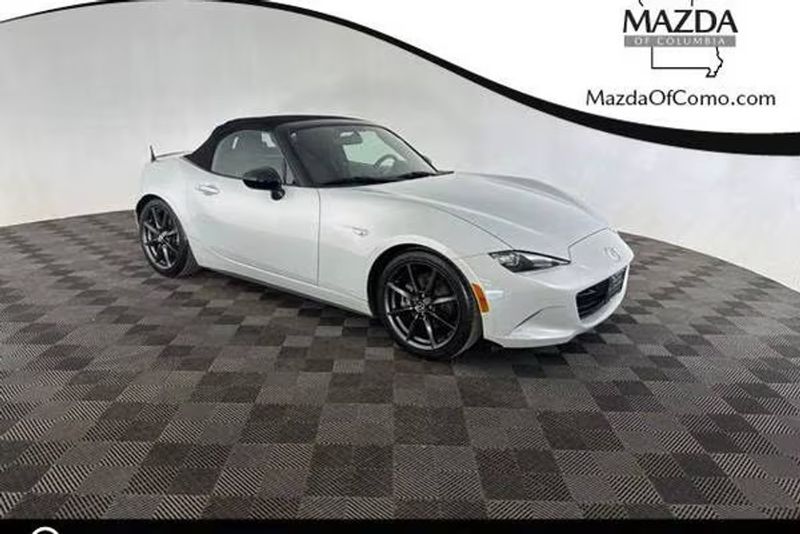 2016 Mazda MX-5 — a typically priced live listing