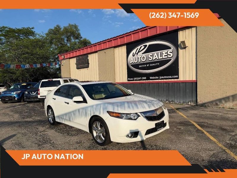 2014 Acura TSX — a typically priced live listing