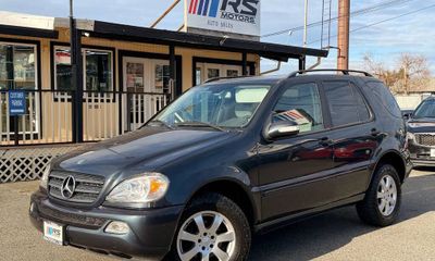 2002 Mercedes-Benz M-Class ML320
