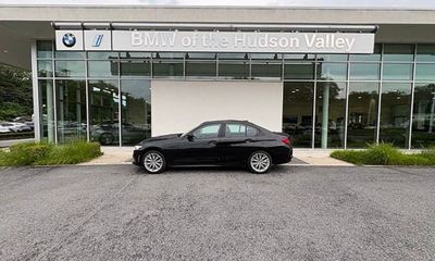 2023 BMW 330i