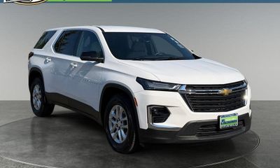 2022 Chevrolet Traverse LS