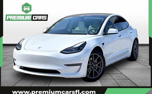 2021 Tesla Model 3 Standard Range Plus