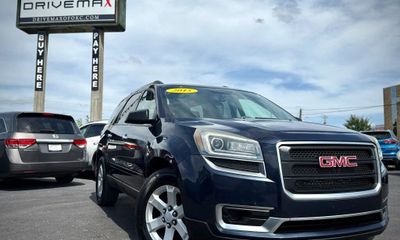 2015 GMC Acadia SLE 2