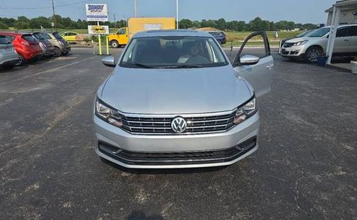 2019 Volkswagen Passat Wolfsburg