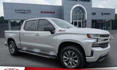 2020 Chevrolet Silverado RST