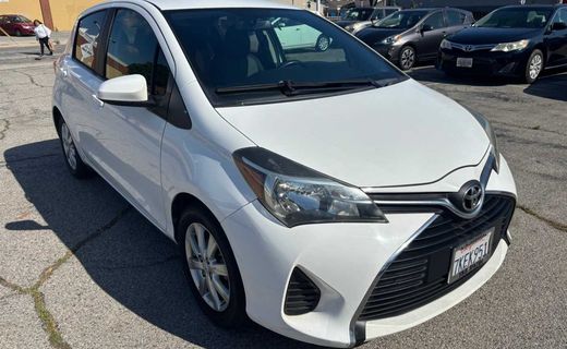 2015 Toyota Yaris L