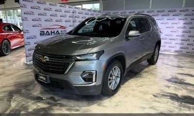 2023 Chevrolet Traverse LT