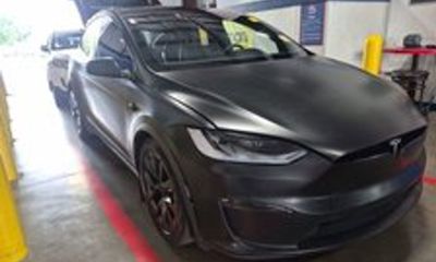 2023 Tesla Model X Plaid