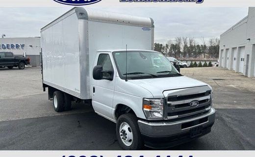 2026 Ford E-450 Base