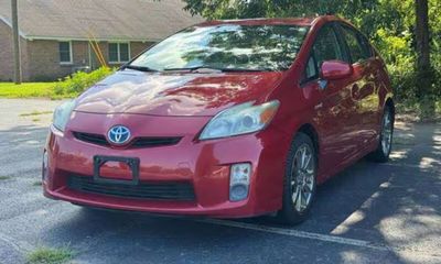 2010 Toyota Prius ONE