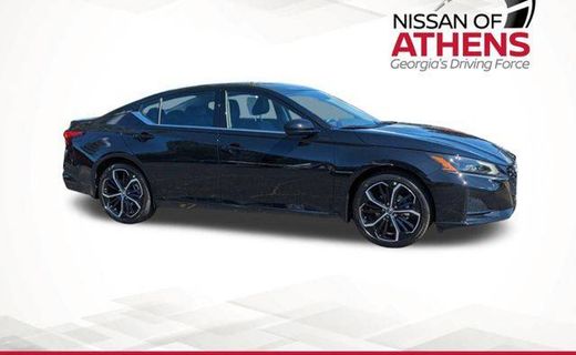 2025 Nissan Altima SR