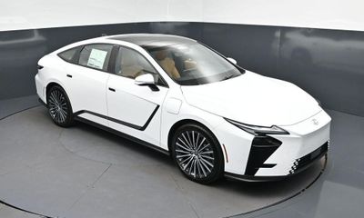 2026 Lexus ES 350E Premium