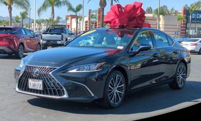 2024 Lexus ES 350 Premium