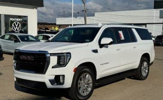 2022 GMC Yukon XL SLT