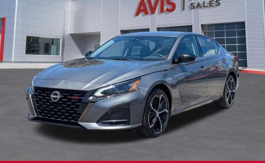 2025 Nissan Altima SR