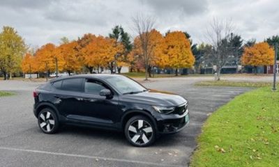 2023 Volvo C40 Ultimate Dark
