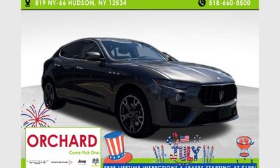 2023 Maserati Levante Modena