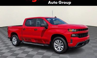 2022 Chevrolet Silverado LTD Custom