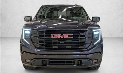 2022 GMC Sierra Elevation