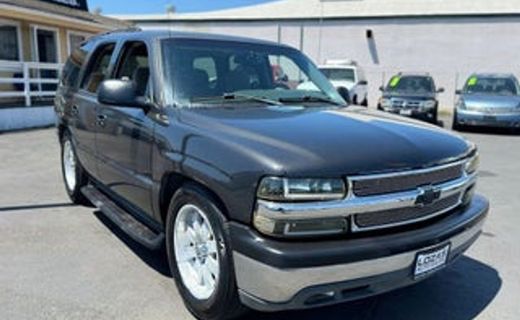2004 Chevrolet Tahoe LS