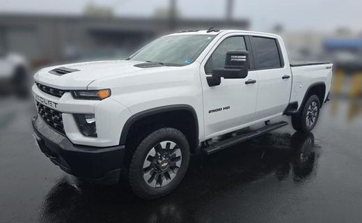 2021 Chevrolet Silverado Custom