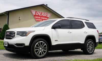 2018 GMC Acadia SLT 1